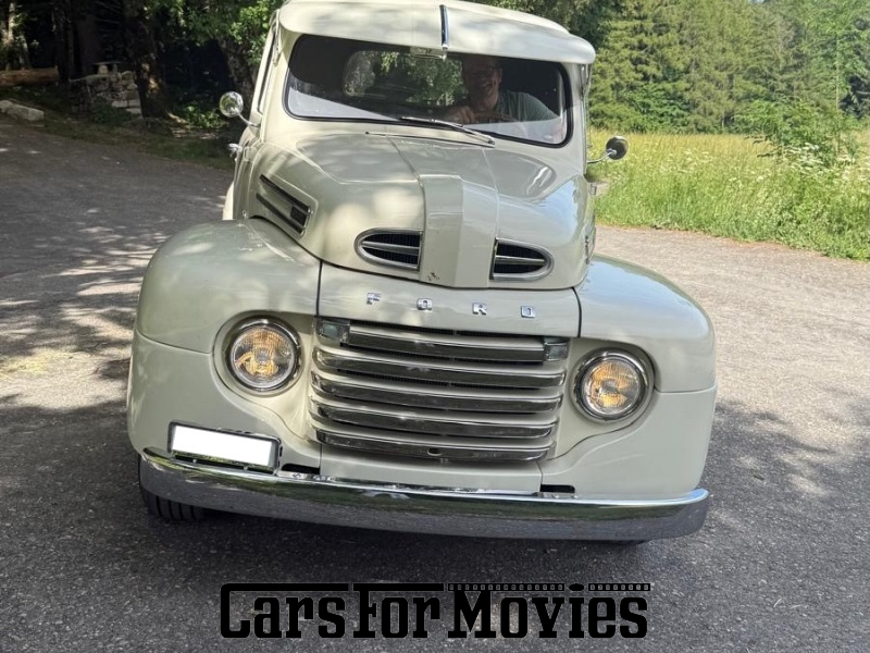 Ford Motor Company F1 1949 1949 USA Weiß Braun Zivilfahrzeug Pick-up CH - Basel-Landschaft 7756