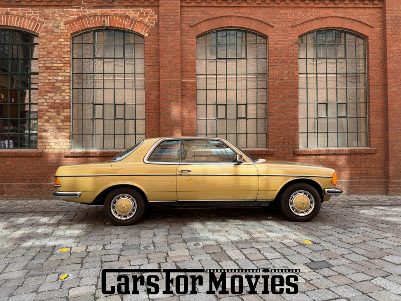 Mercedes Benz W123 230 C 1978 Deutschland Gold Grün Zivilfahrzeug Coupe DE - Berlin 7791